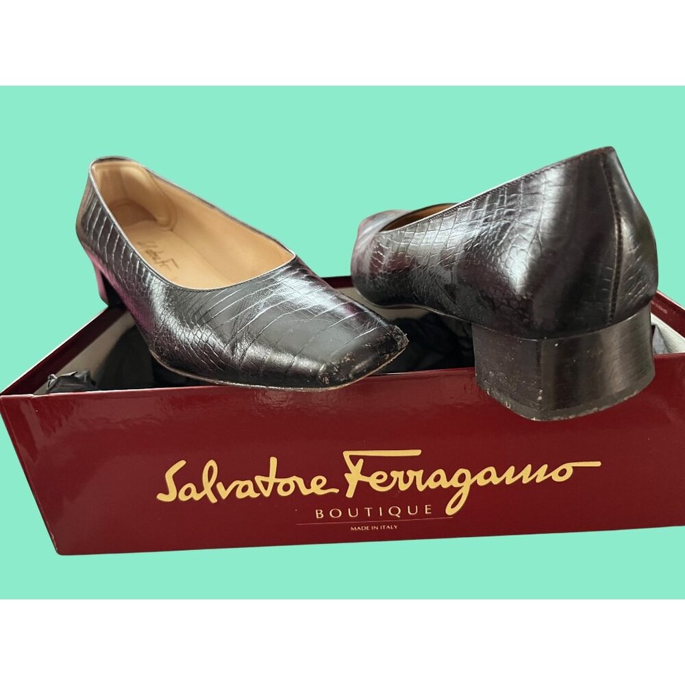 Salvatore Ferragamo Black Crocodile Embossed Leather Low Heel Pumps